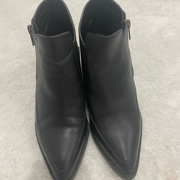 Black leather ankle boots - Picture 5 of 5